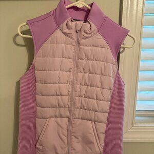 NWOT Ladies Quilted Puffer Vest
